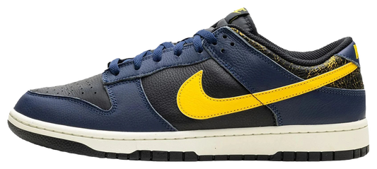 Nike Dunk Low Vintage Michigan