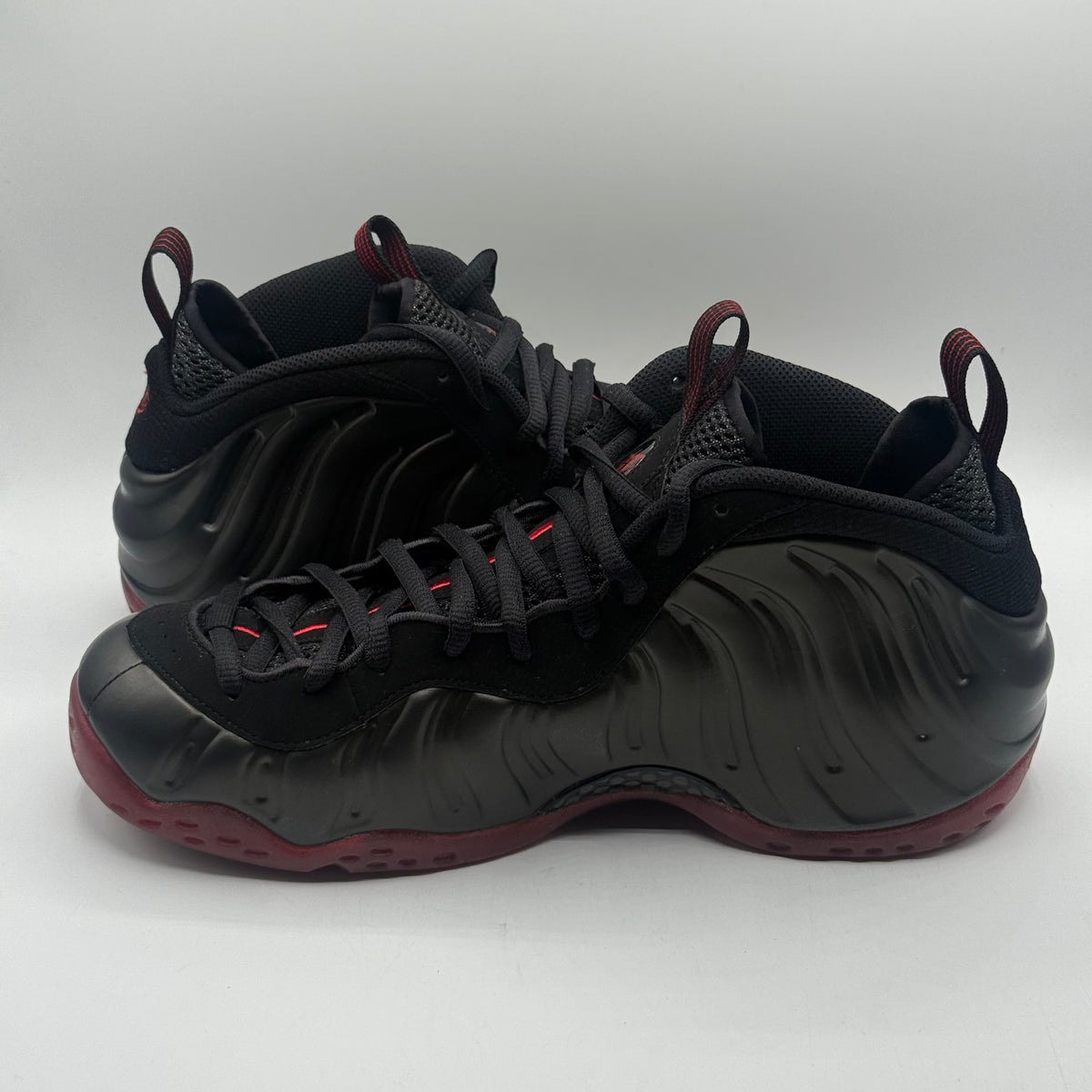 (USED) Nike Air Foamposite One Cough Drop Size 10.5