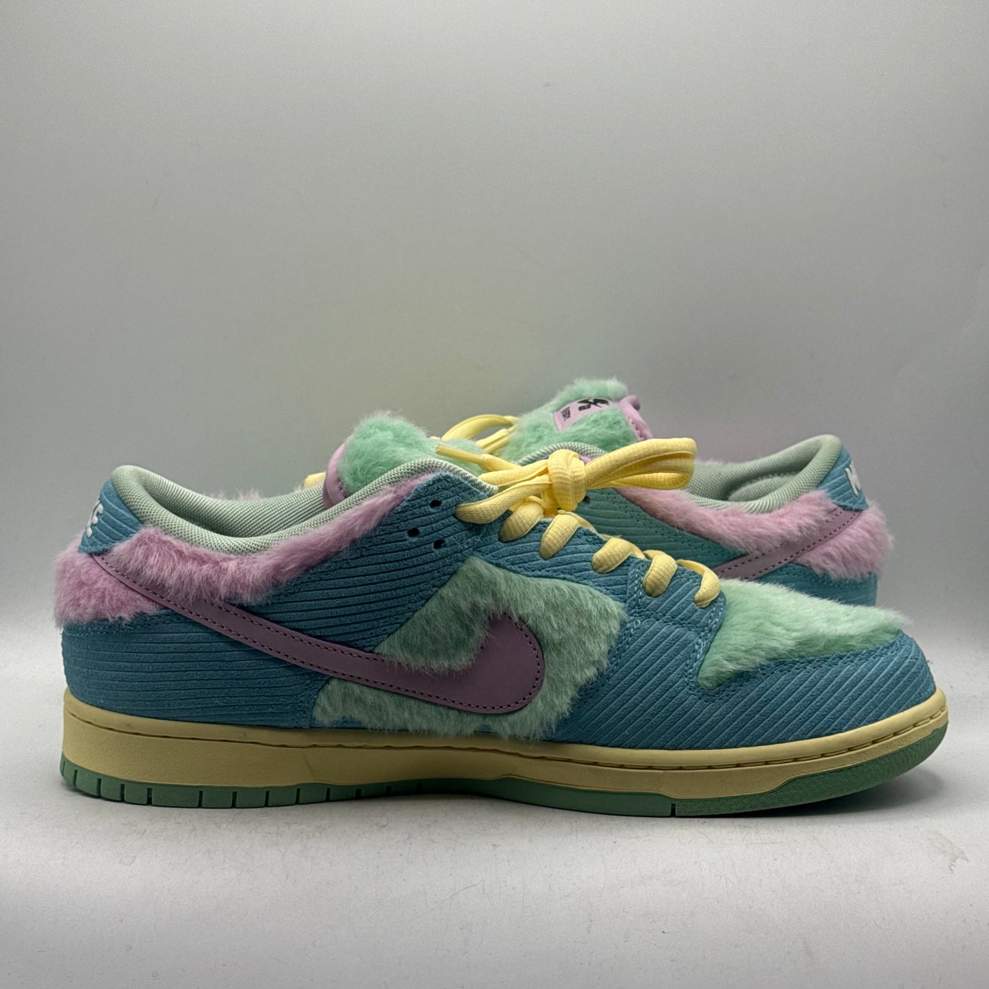 (Used) Nike SB Dunk Low Verdy Visty Size 12