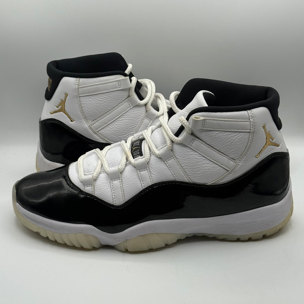 (USED) Jordan 11 Gratitude Size 12