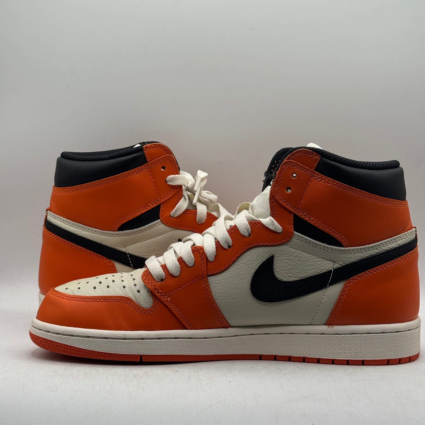 (USED) Jordan 1 High Shattered Backboard Size 9.5