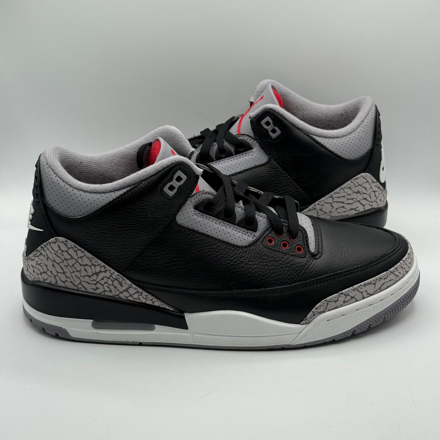 (USED) Jordan 3 Black Cement Size 11
