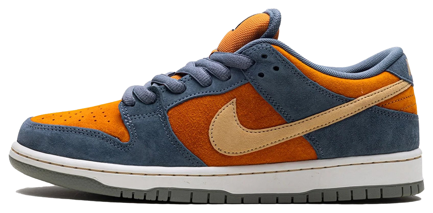 Nike SB Dunk Low Carbon Monarch