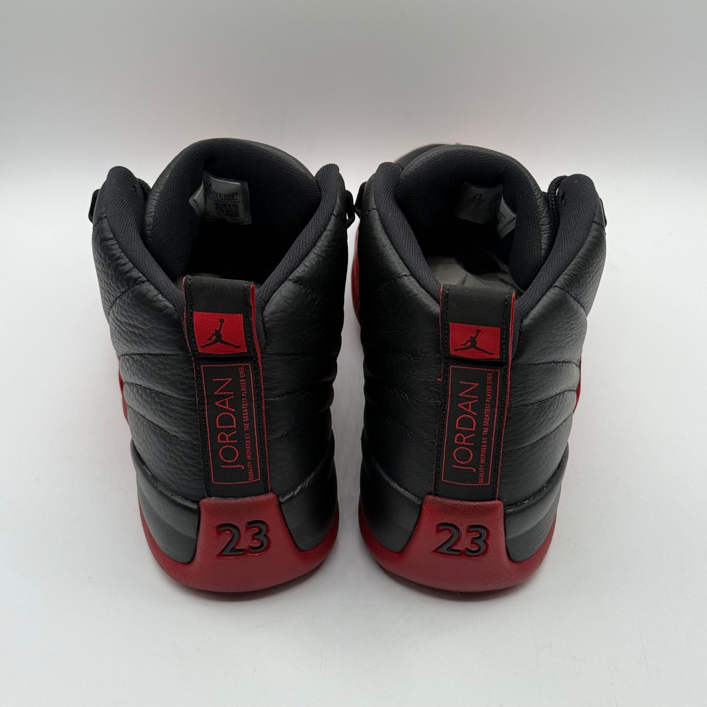 (USED) Jordan 12 Flu Game Size 8.5
