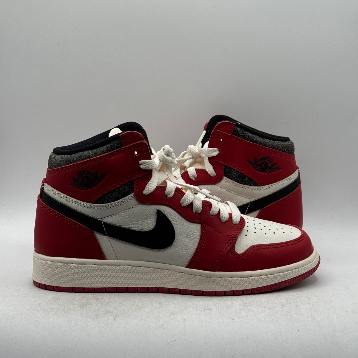 (Used) Jordan 1 High Lost and Found Size 6Y