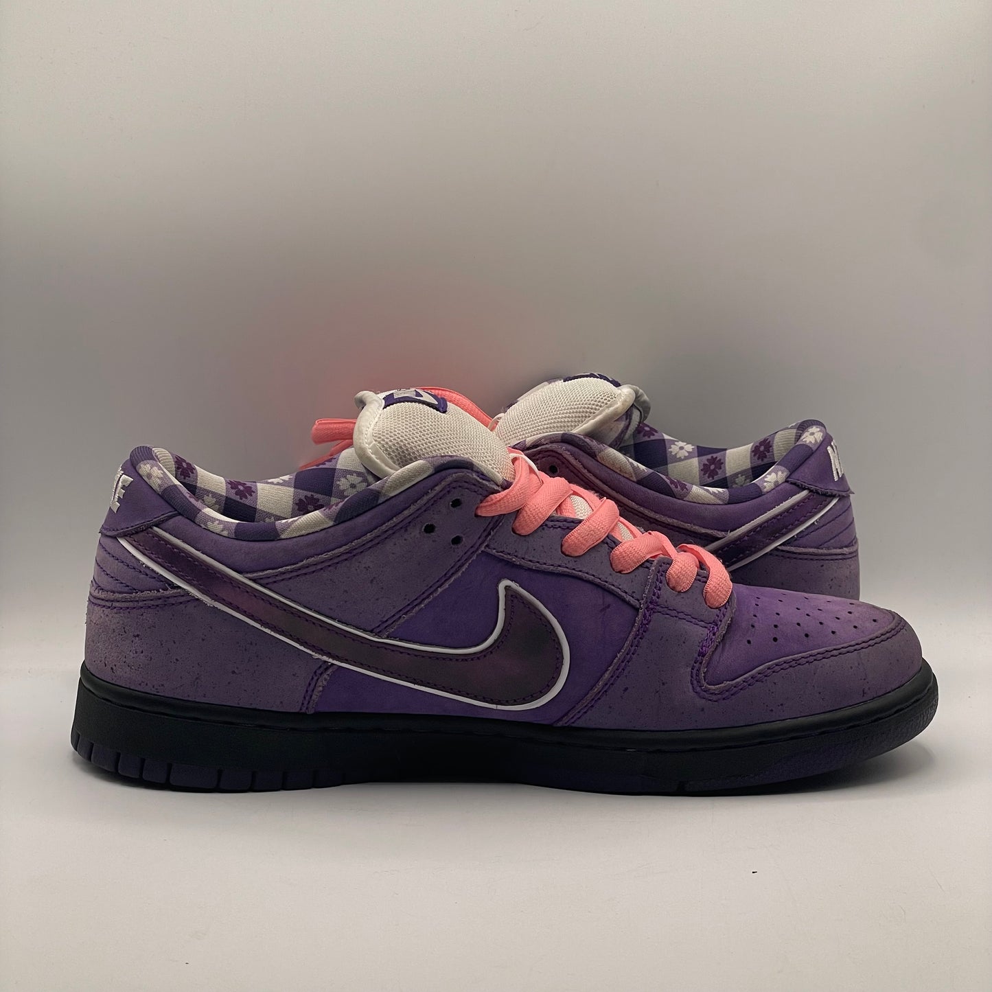 (USED) Nike SB Dunk Low Purple Lobster Size 10