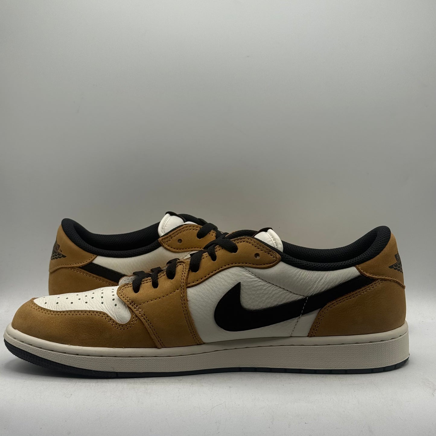 (USED) Jordan 1 Low Rookie of the Year Size 13