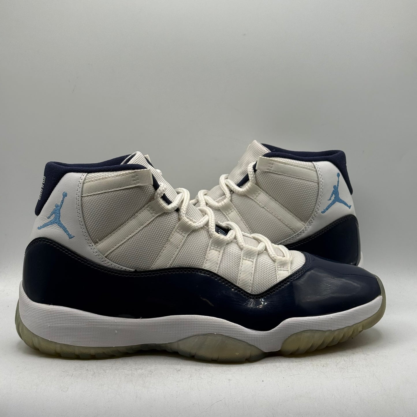 (USED) Jordan 11 UNC Win Like 82 Size 10
