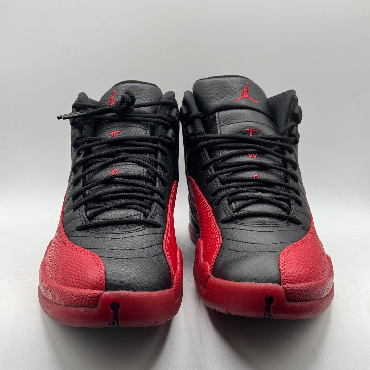 (USED) Jordan 12 Flu Game (2025) Size 10