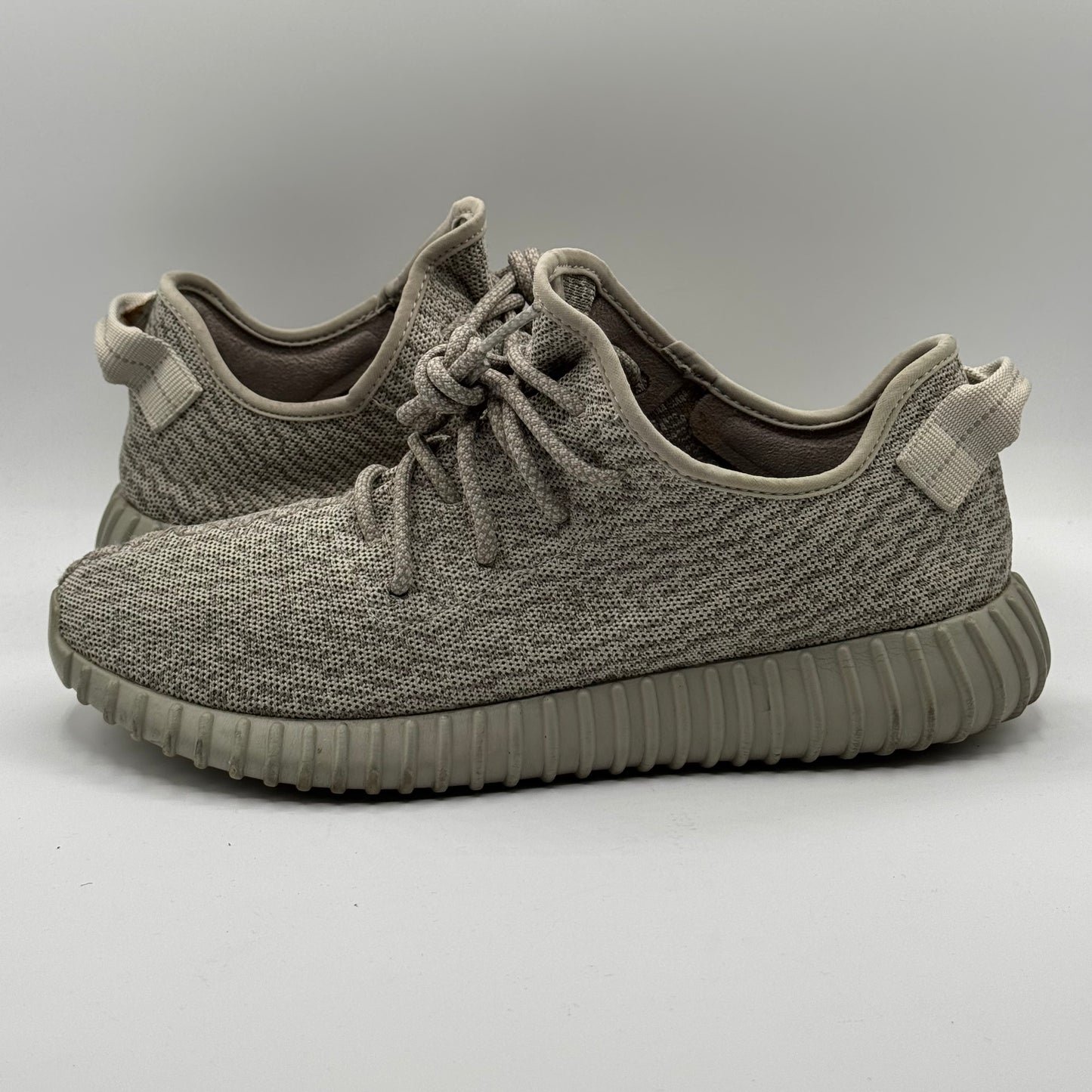 (USED) Yeezy 350 Moon Rock Size 10.5