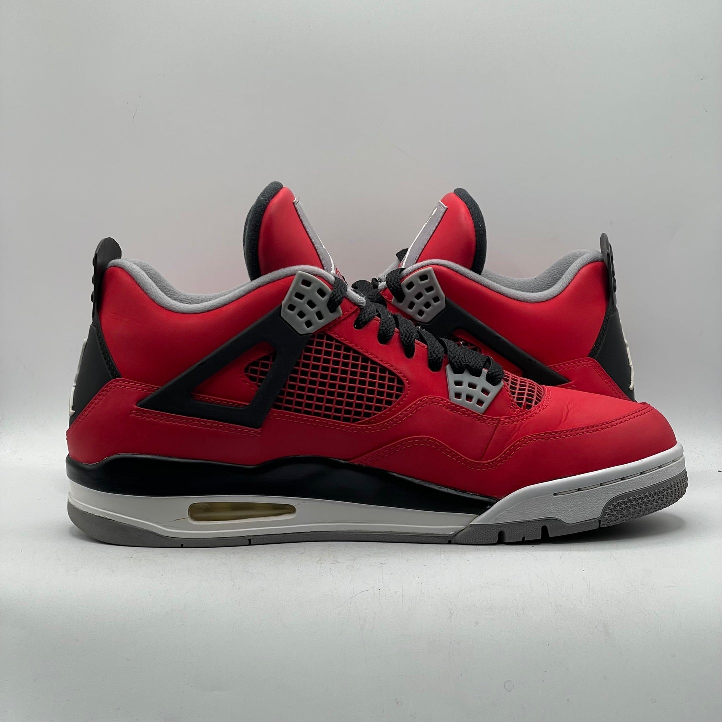 (USED) Jordan 4 Toro Bravo Size 11