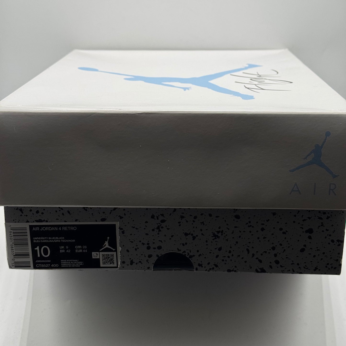 (USED) Jordan 4 University Blue Size 10