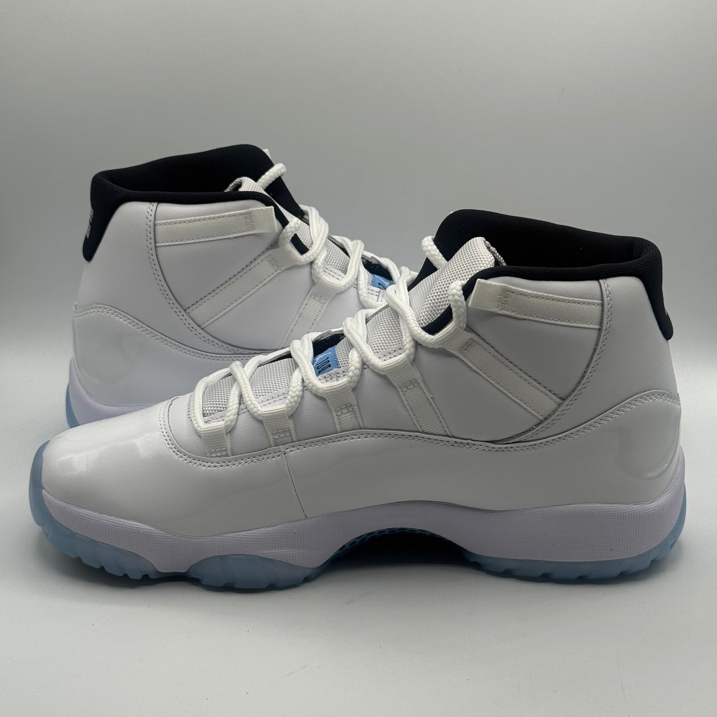 (USED) Jordan 11 High Legend Blue Size 11