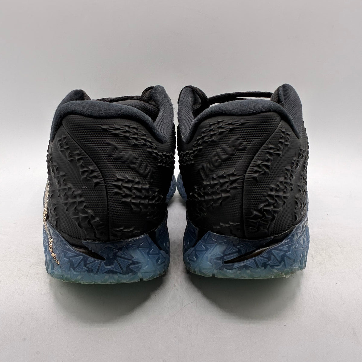 (USED) Nike Ja 3 Swarovski Warning Label Size 9.5