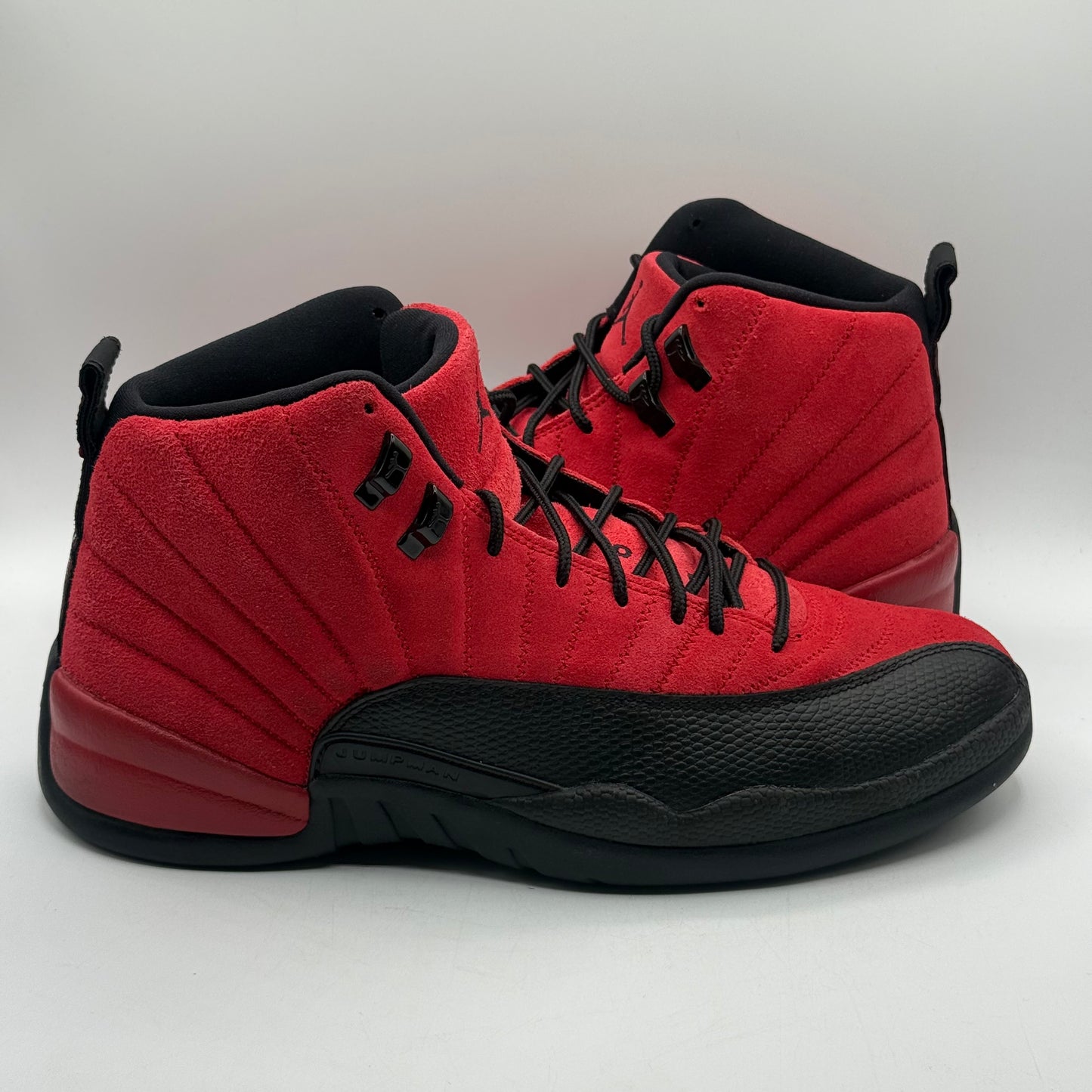 (USED) Jordan 12 Gym Red Size 11.5
