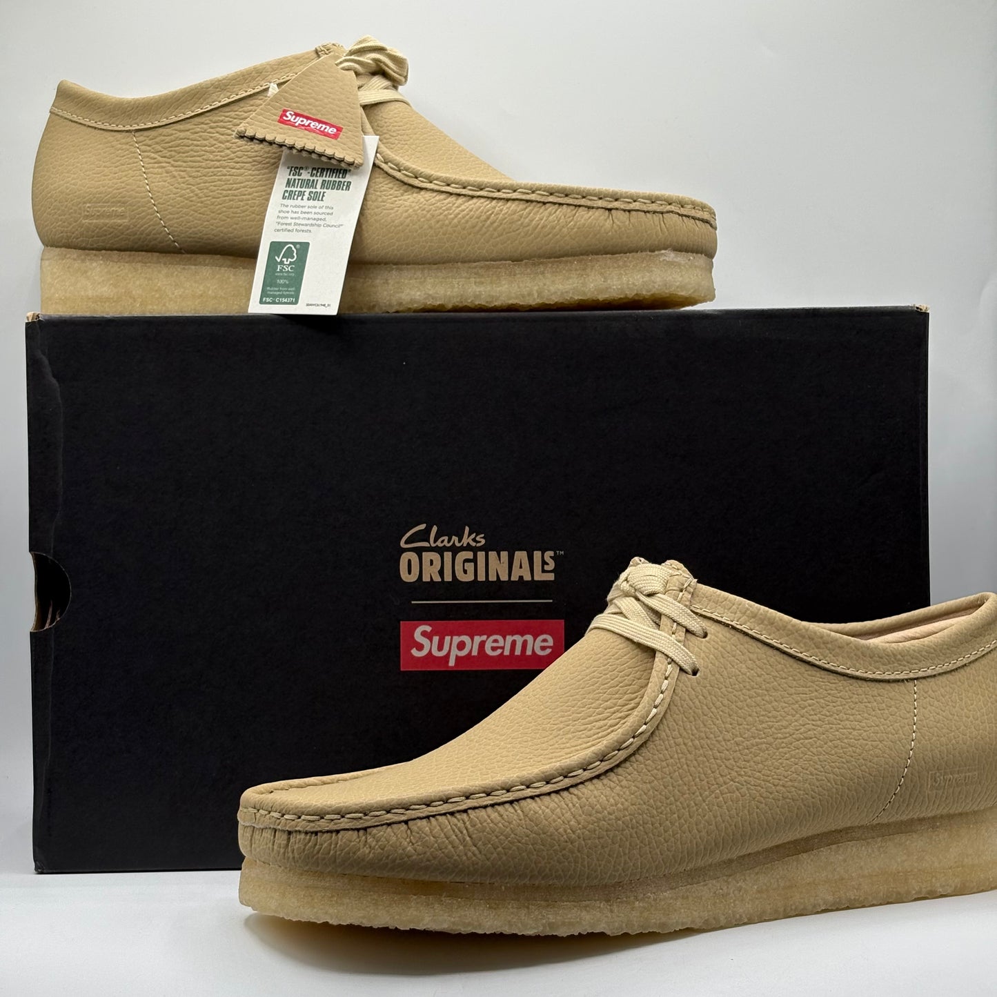 Clarks Original Wallabee Supreme Natural Reflective Size 10