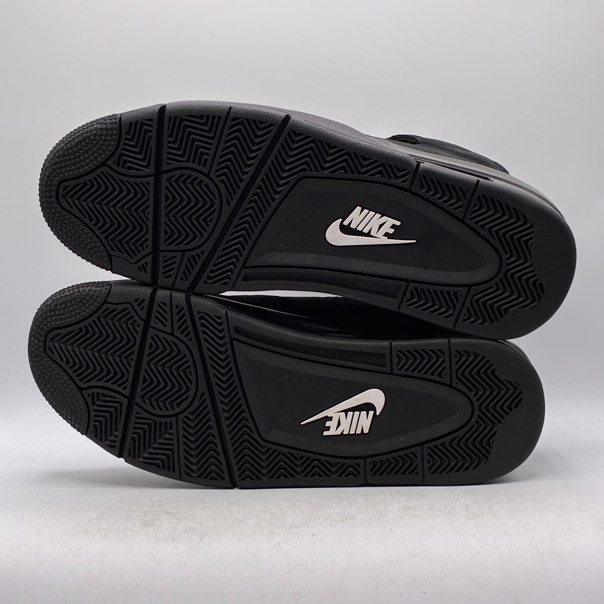 (USED) Jordan 4 Black Cat (2025) Size 11
