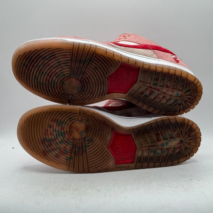 (Used) Nike SB Dunk Low Strange Love Size 10