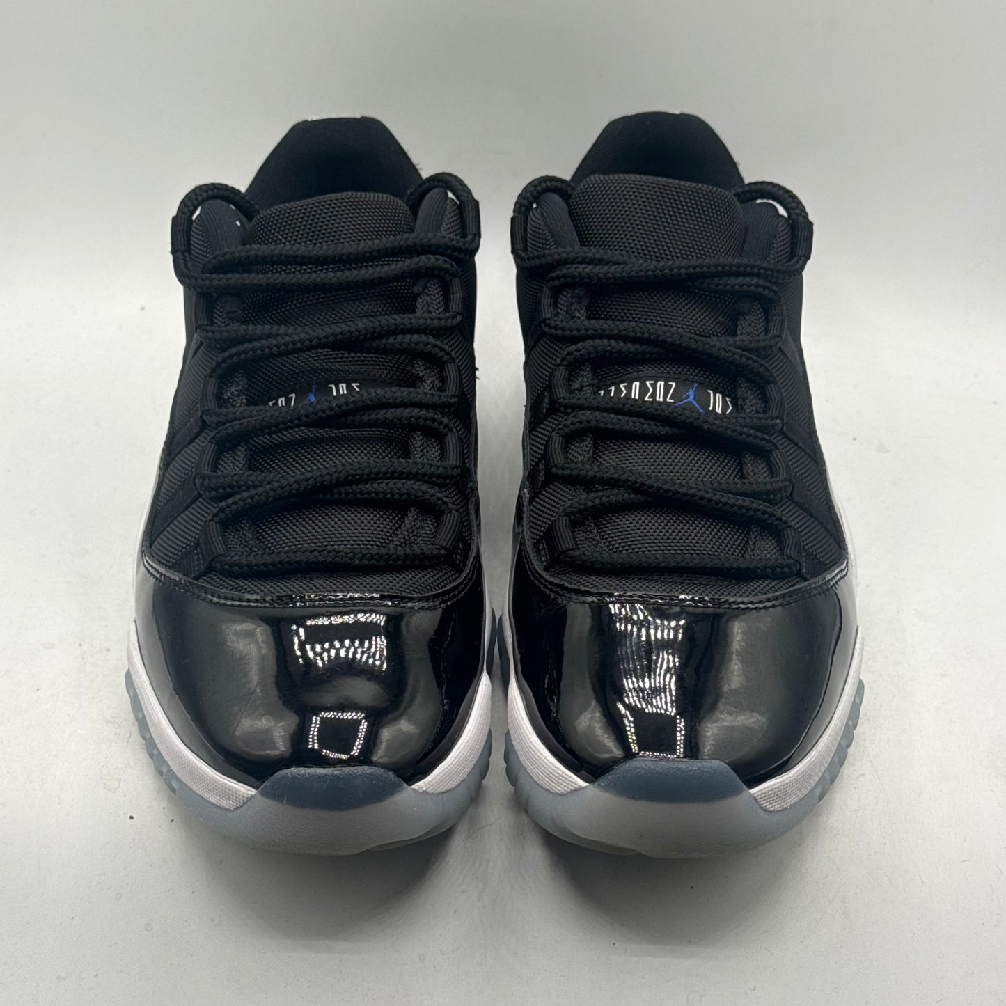 (Used No Box) Jordan 11 Low Space Jam Size 9.5