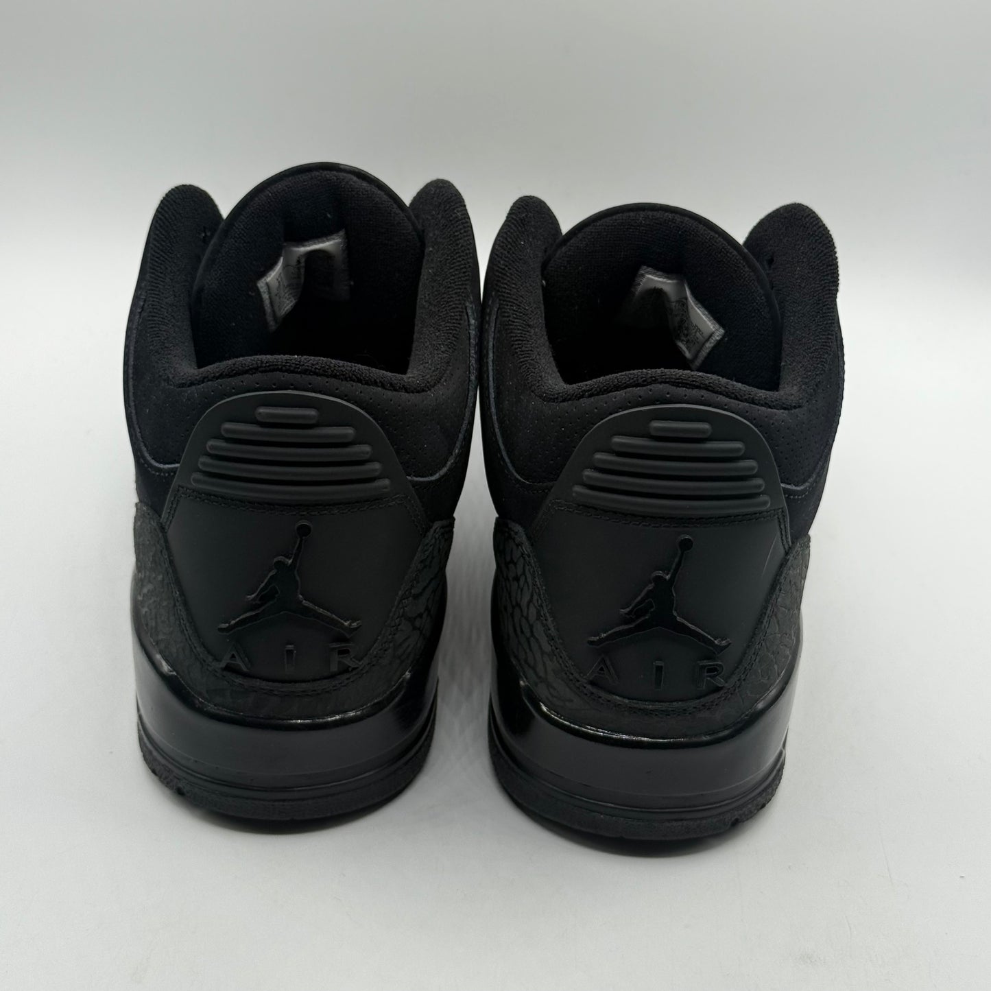 (USED) Jordan 3 Black Cat Size 12