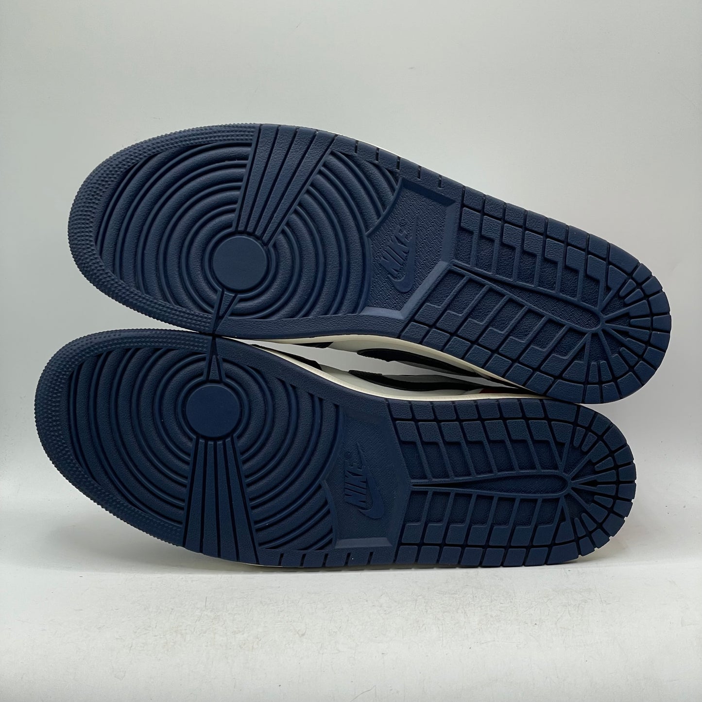 (USED) Jordan 1 Low OG Howard University Size 13