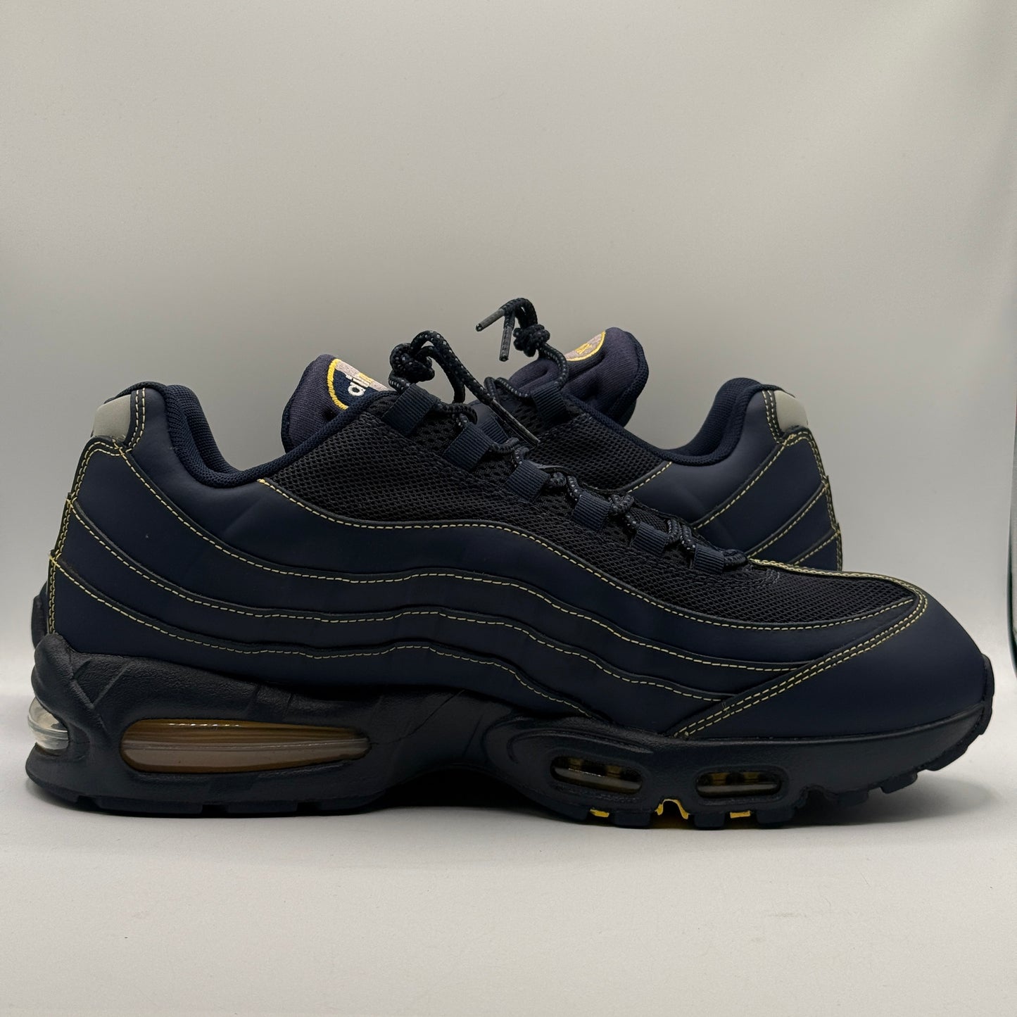 (USED) Nike Air Max 95 OG Big Bubble Michigan Size 14