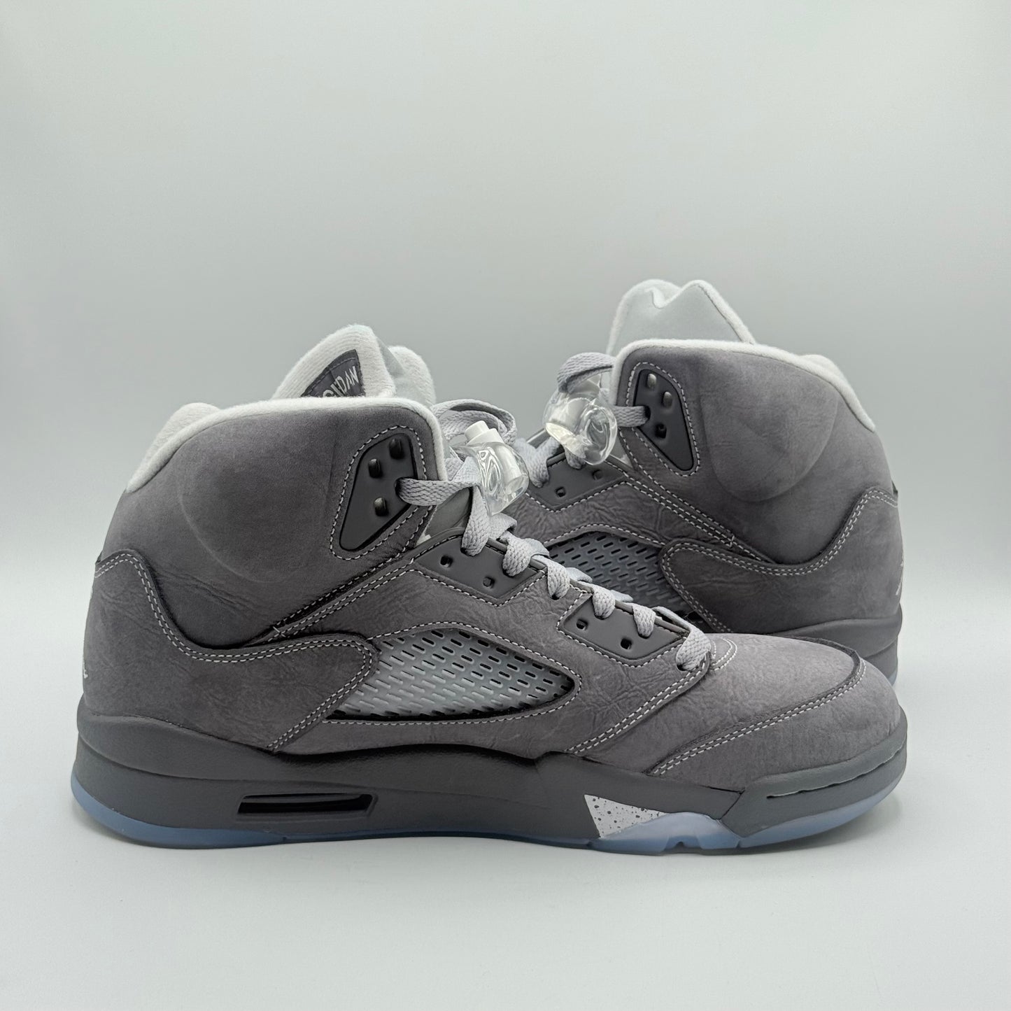 (USED) Jordan 5 Wolf Grey Size 8.5