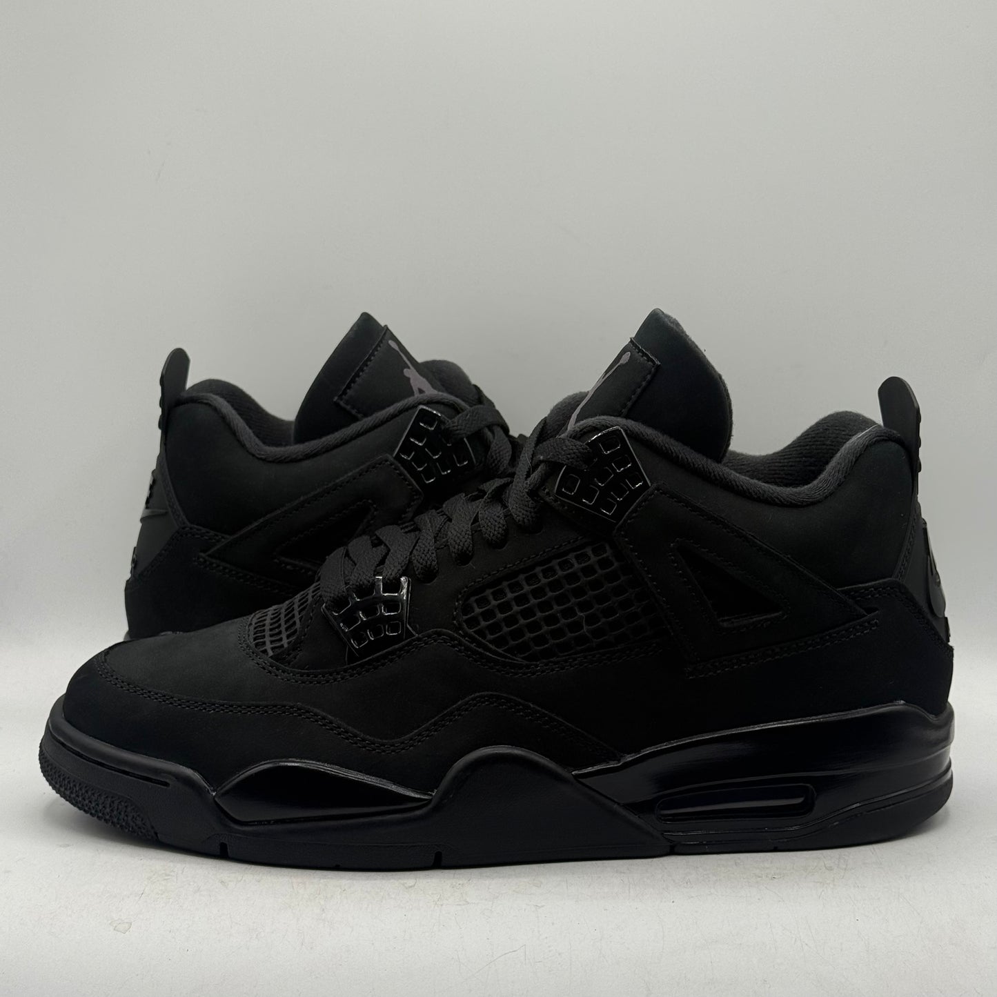 (USED) Jordan 4 Black Cat (2025) Size 10