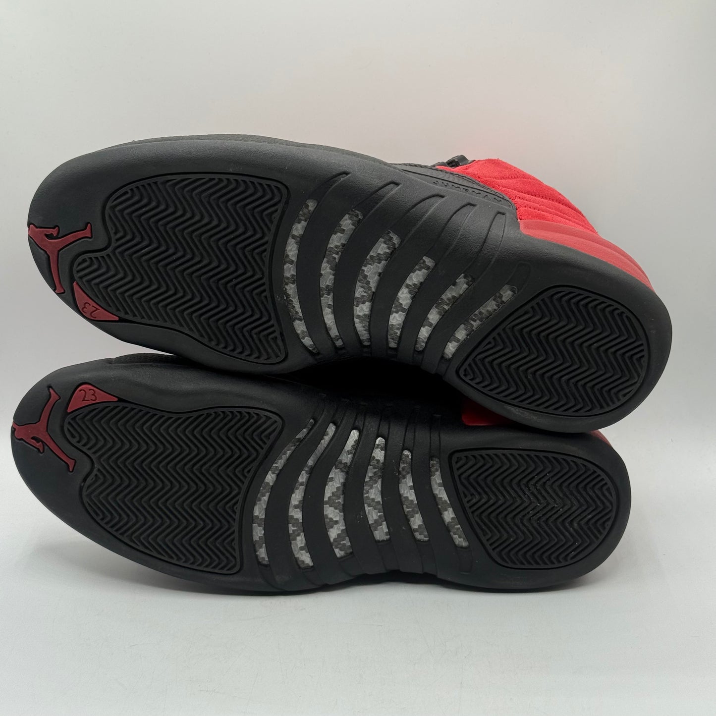 (USED) Jordan 12 Gym Red Size 11.5