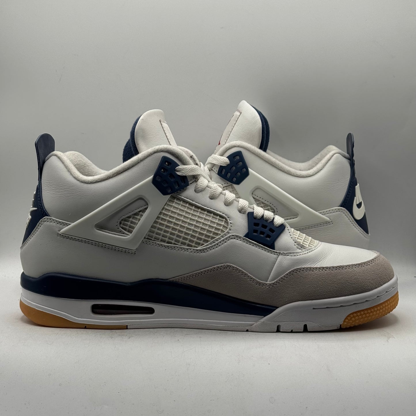 (USED) Jordan 4 SB Navy Size 13