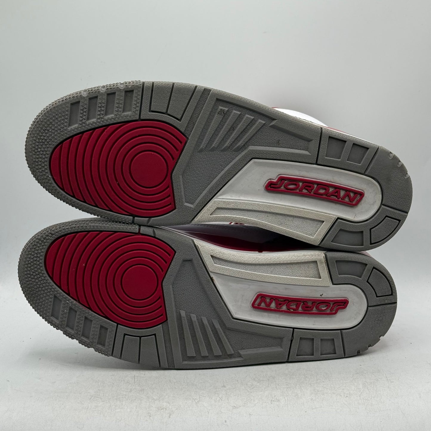 (Used) Jordan 3 Cardinal Size 10.5