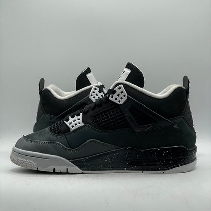 (USED) Jordan 4 Fear Size 8.5