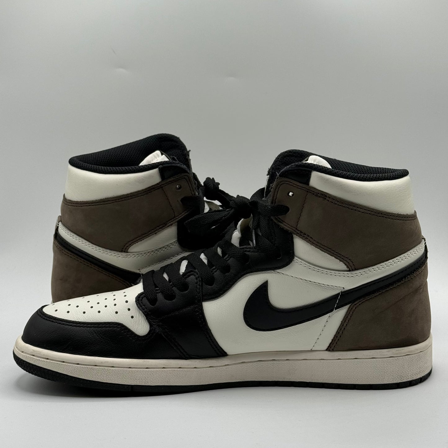 (Used) Jordan 1 High Mocha Size 11