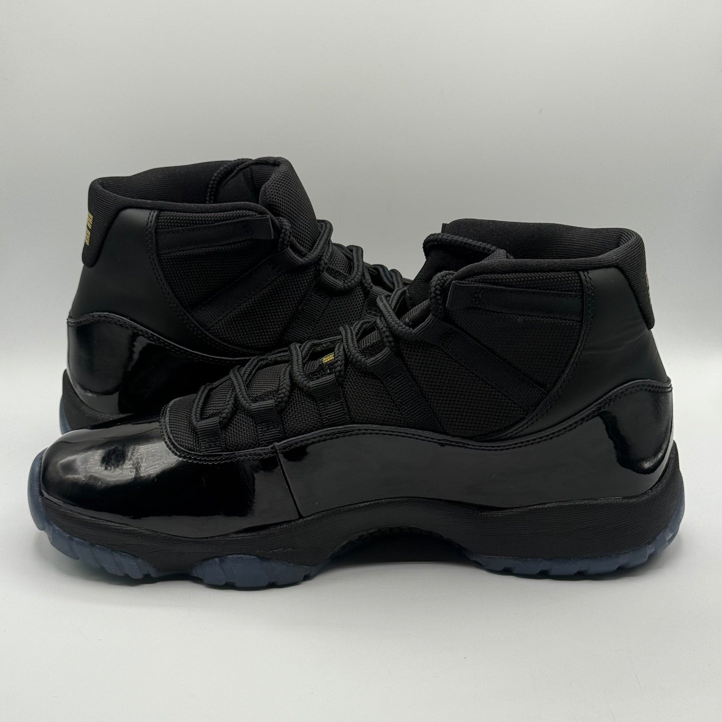 (USED) Jordan 11 Gamma Size 11