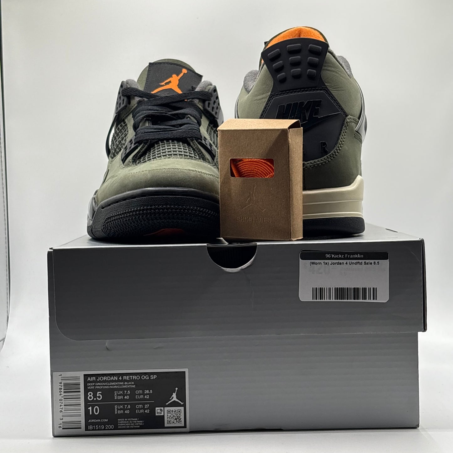 (Worn 1x) Jordan 4 Undefeated Szie 8.5