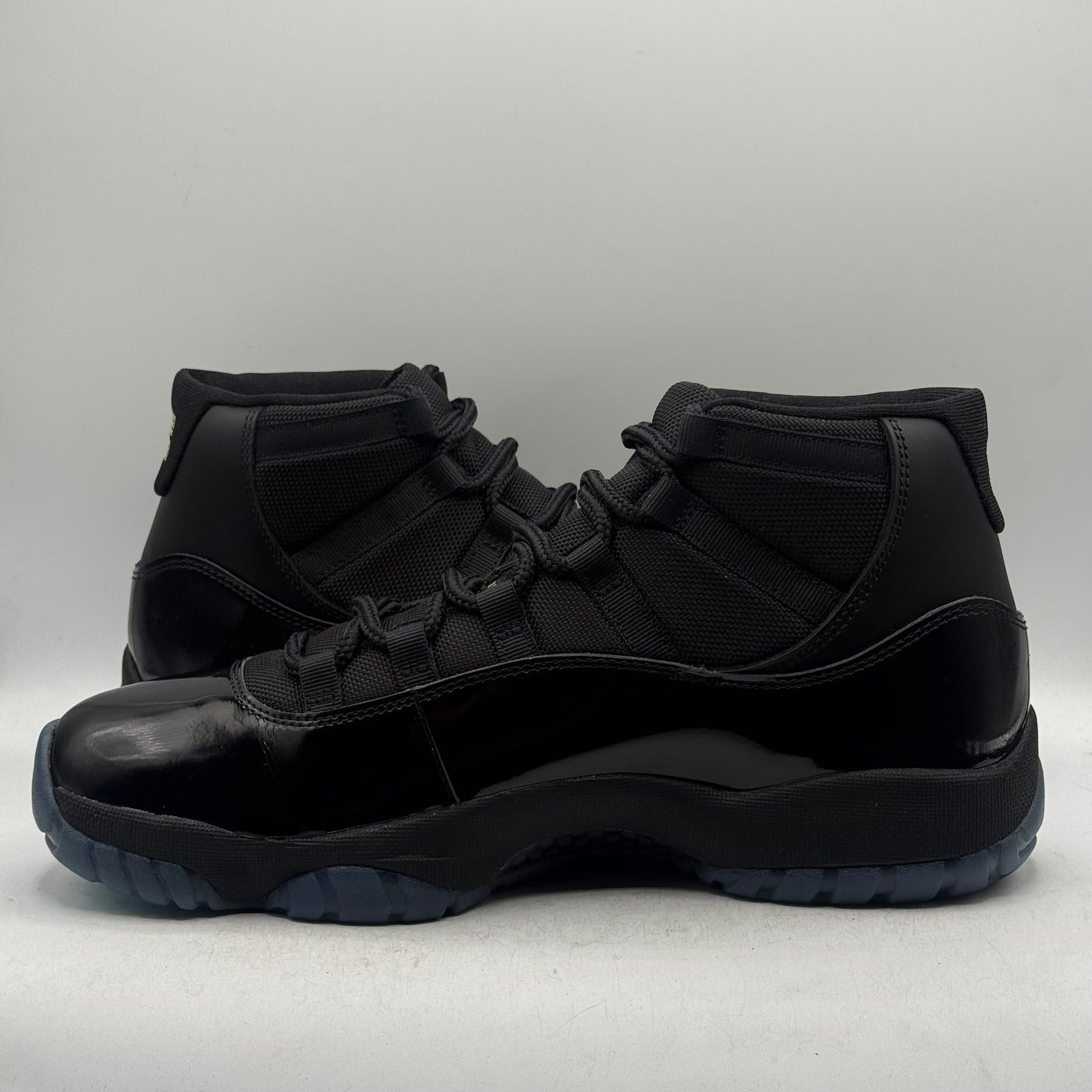 (USED) Jordan 11 Gamma Blue (2025) Size 11
