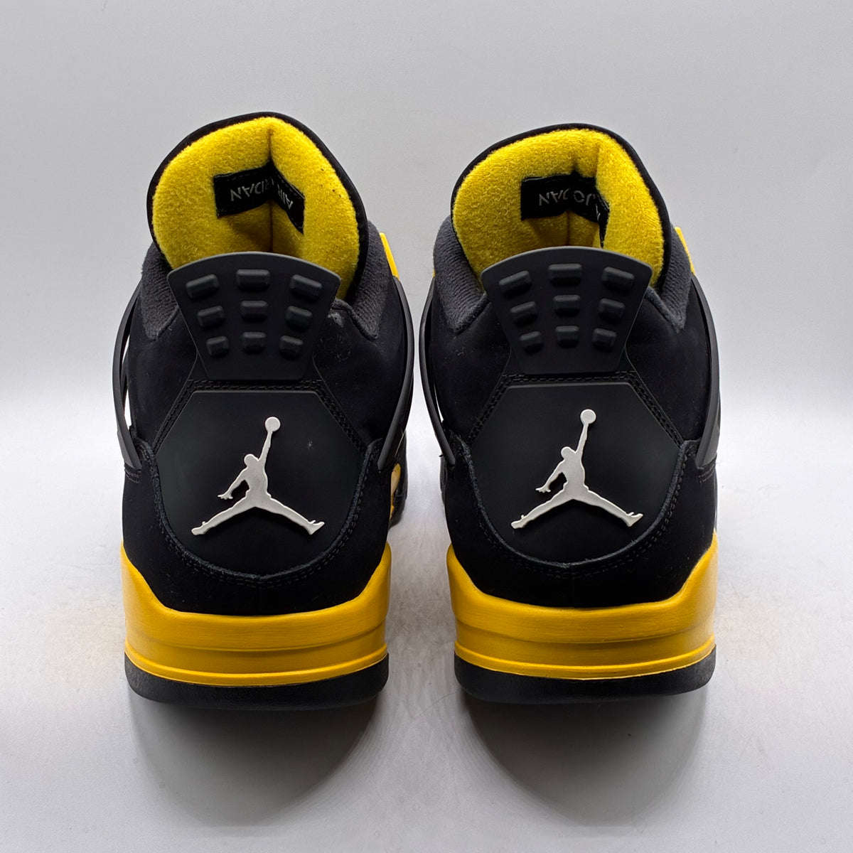 (USED) Jordan 4 Thunder (2023) Size 12