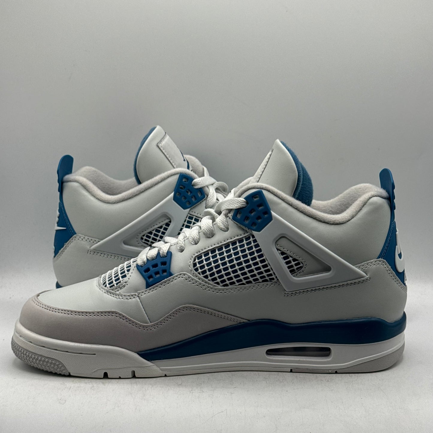 (Tried On) Jordan 4 Military Blue Size 10.5