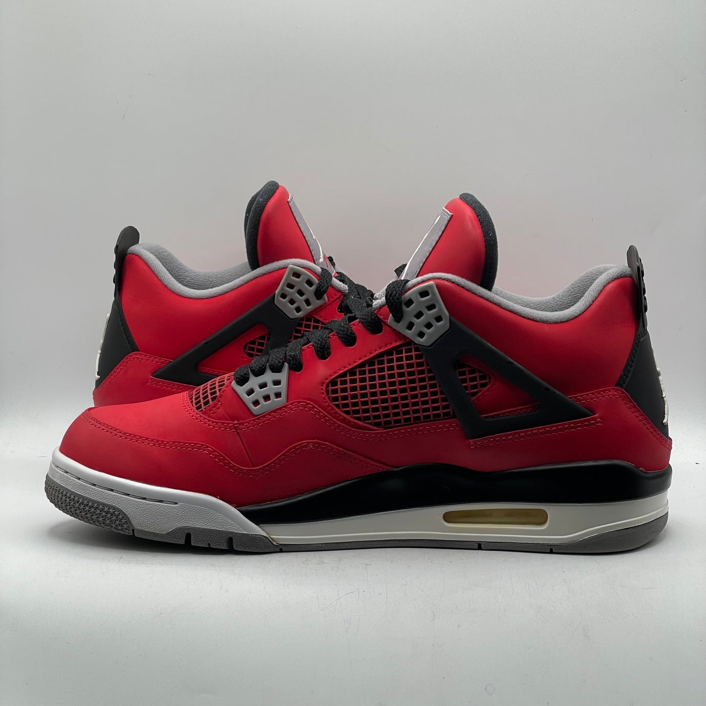 (USED) Jordan 4 Toro Bravo Size 11
