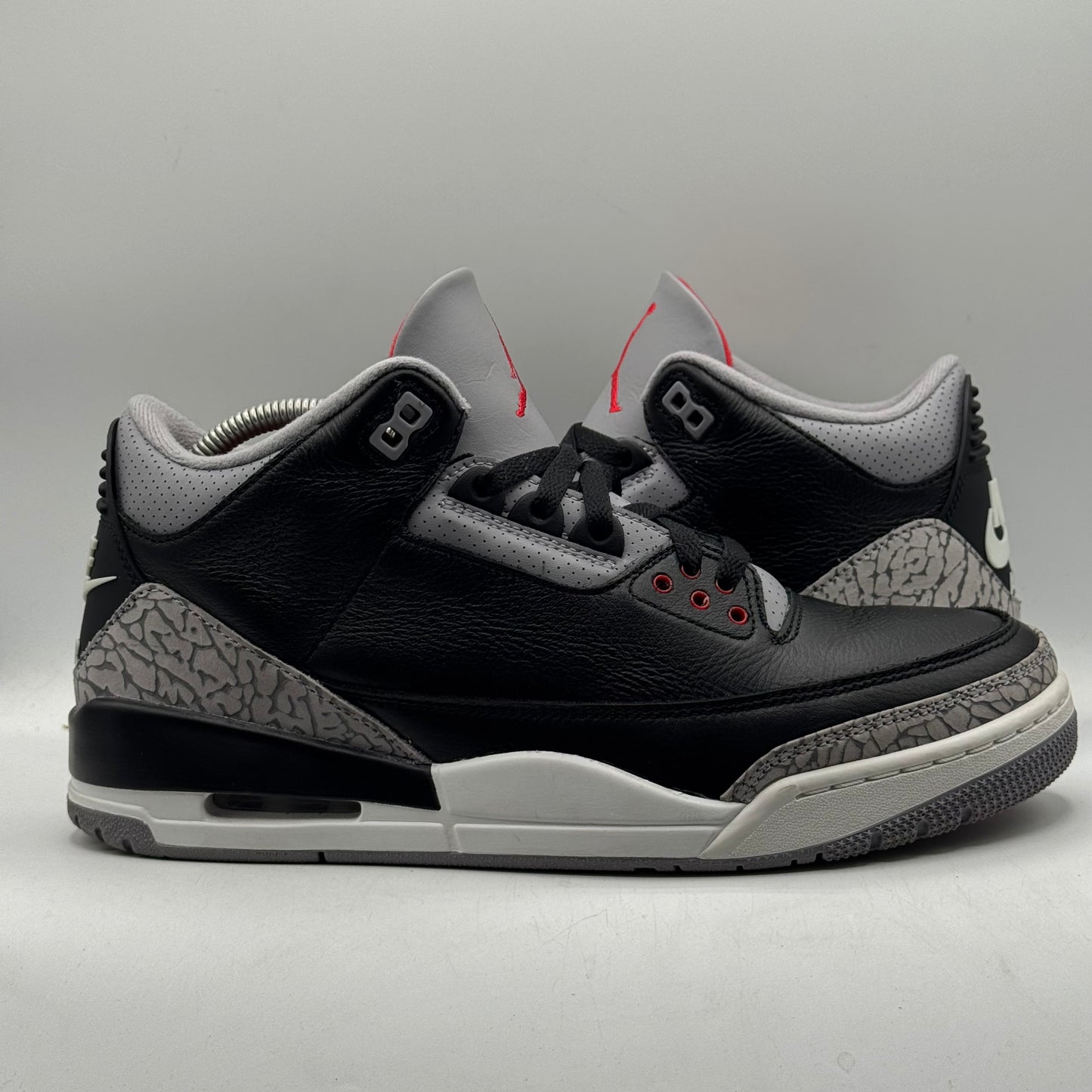 (USED) Jordan 3 Black Cement Size 10