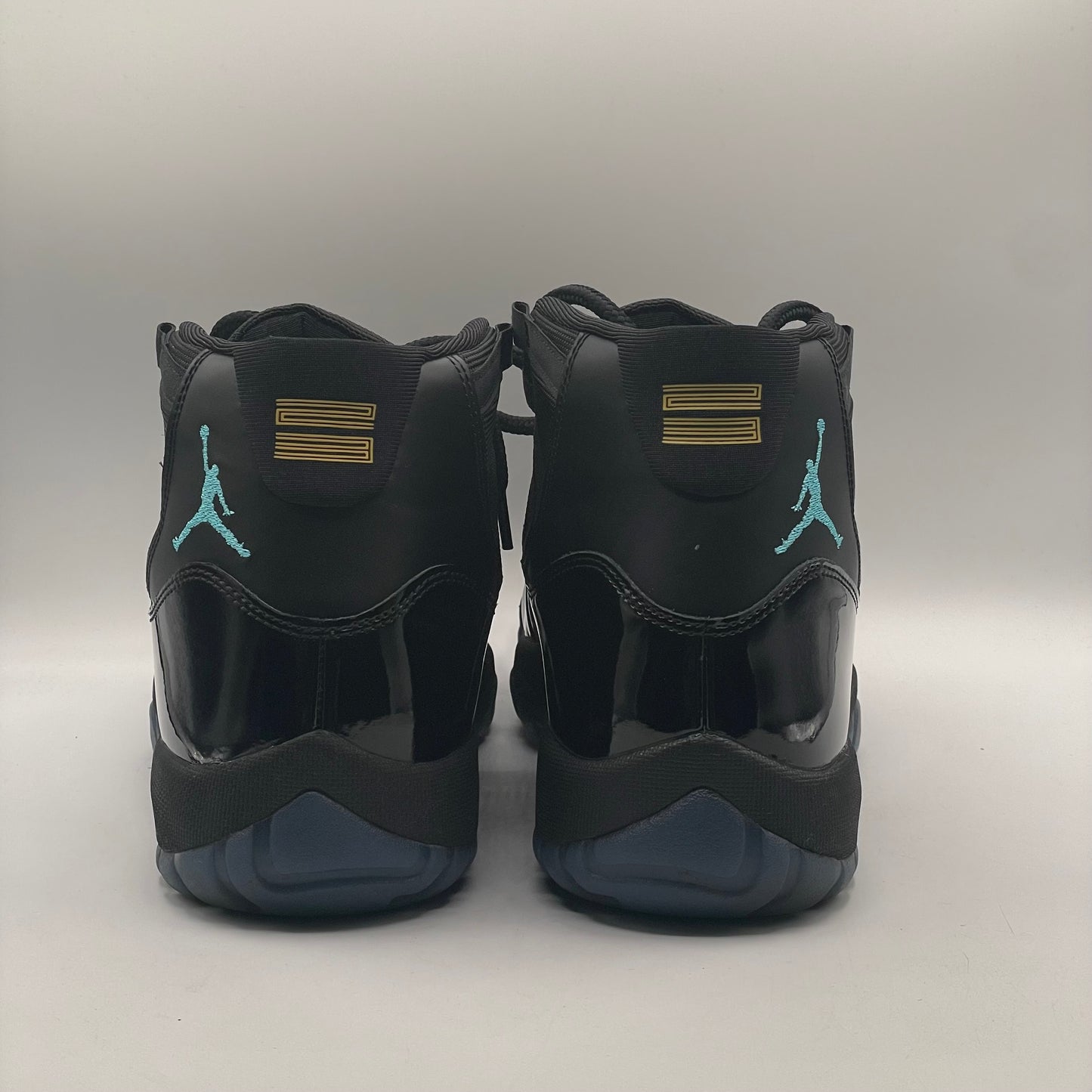 (USED) Jordan 11 Gamma Size 11