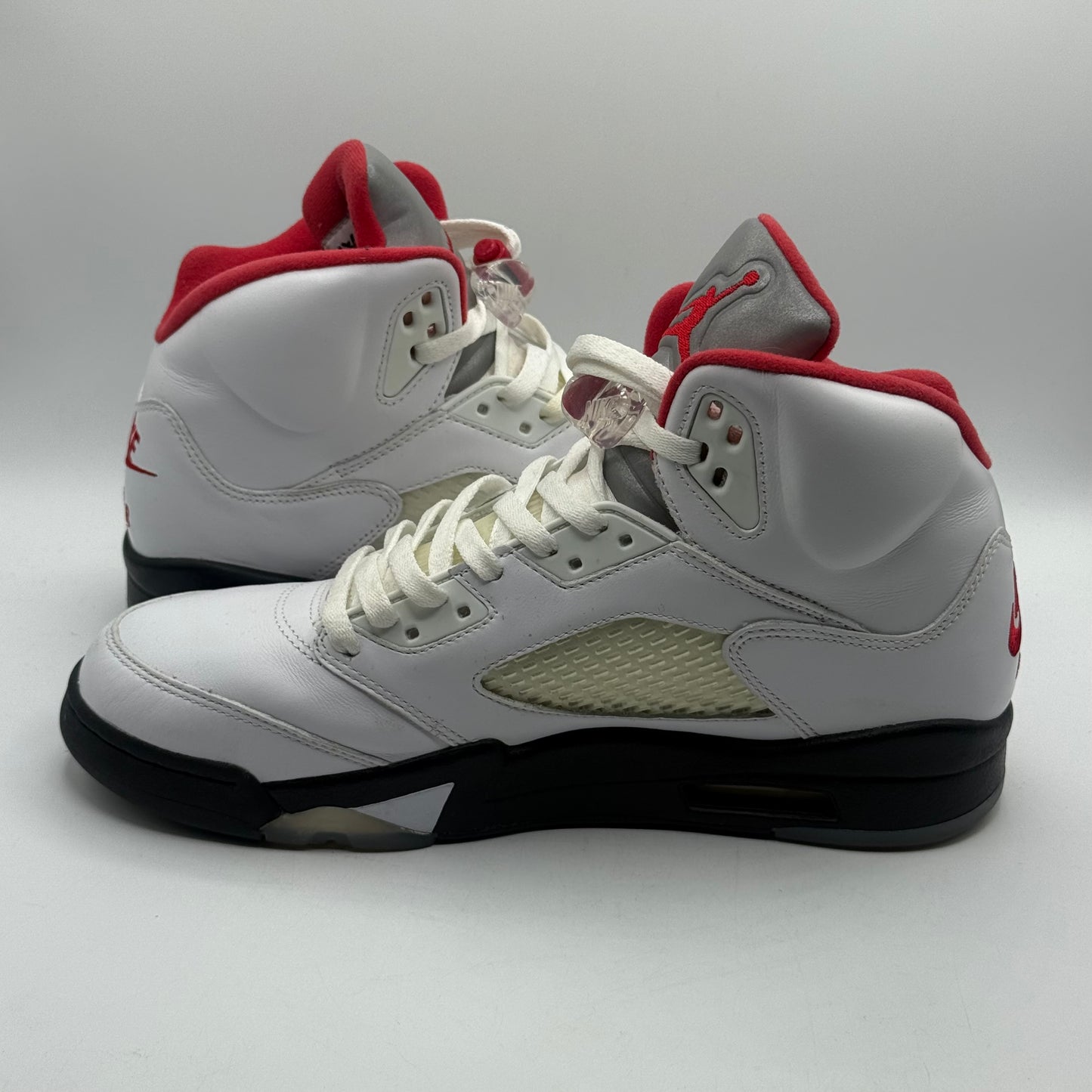(USED) Jordan 5 Fire Red Size 10