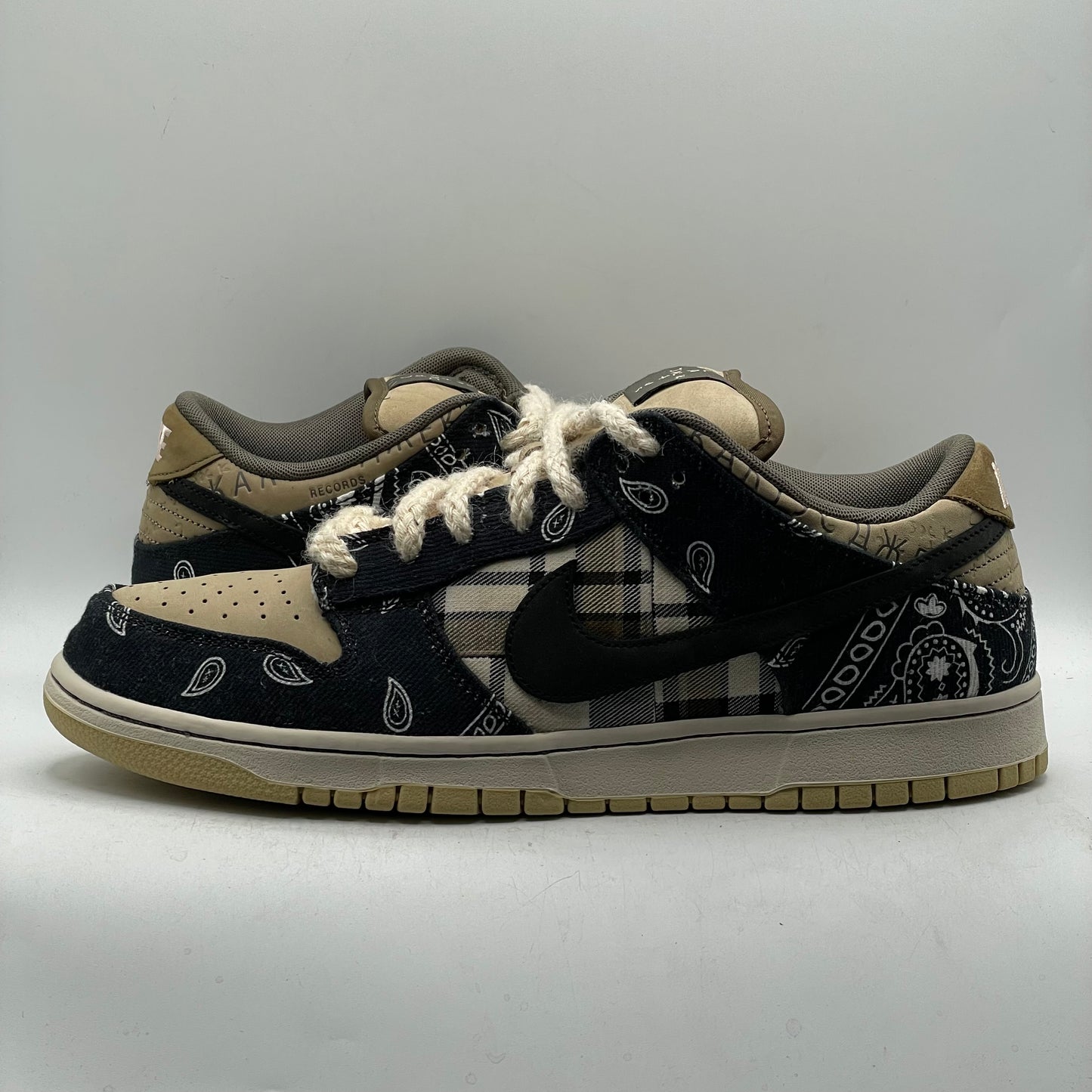 (USED) Nike SB Dunk Low Travis Scott (Special Box) Size 12