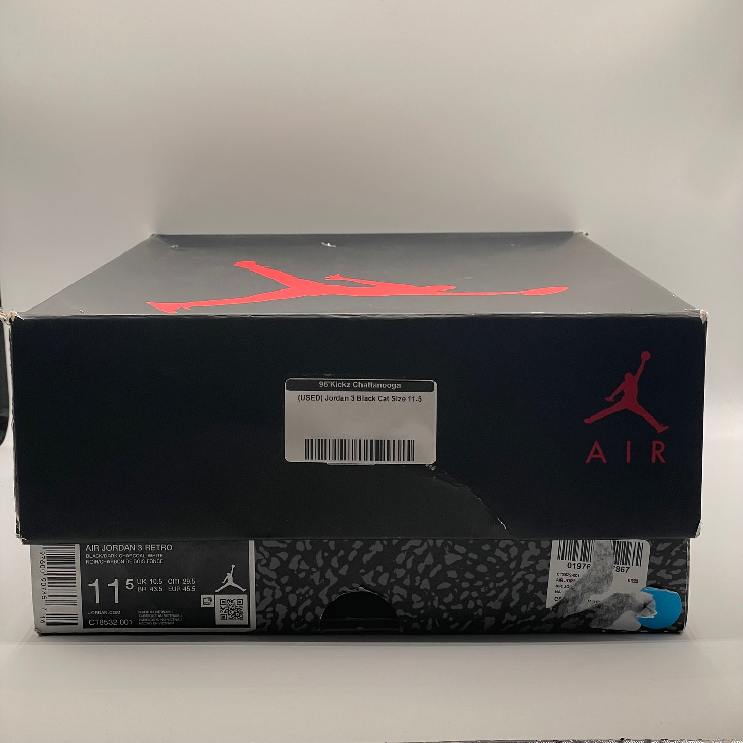 (USED) Jordan 3 Black Cat Size 11.5