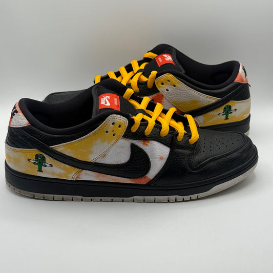 (USED, No Box) Nike SB Dunk Low Rayguns Size 12