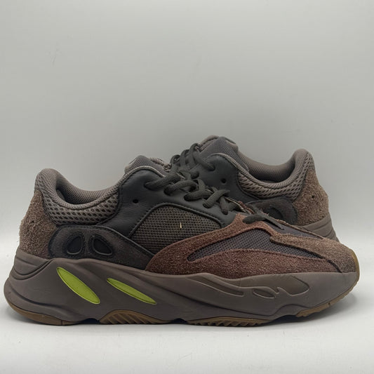(Used) Yeezy 700 Mauve Size 9.5