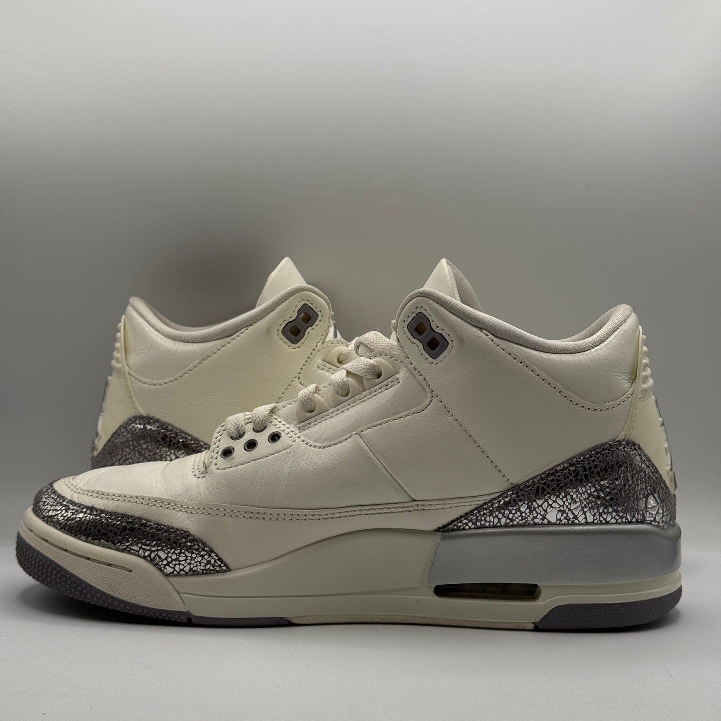 (USED) Jordan 3 Sail Cement Grey 9.5W/8M