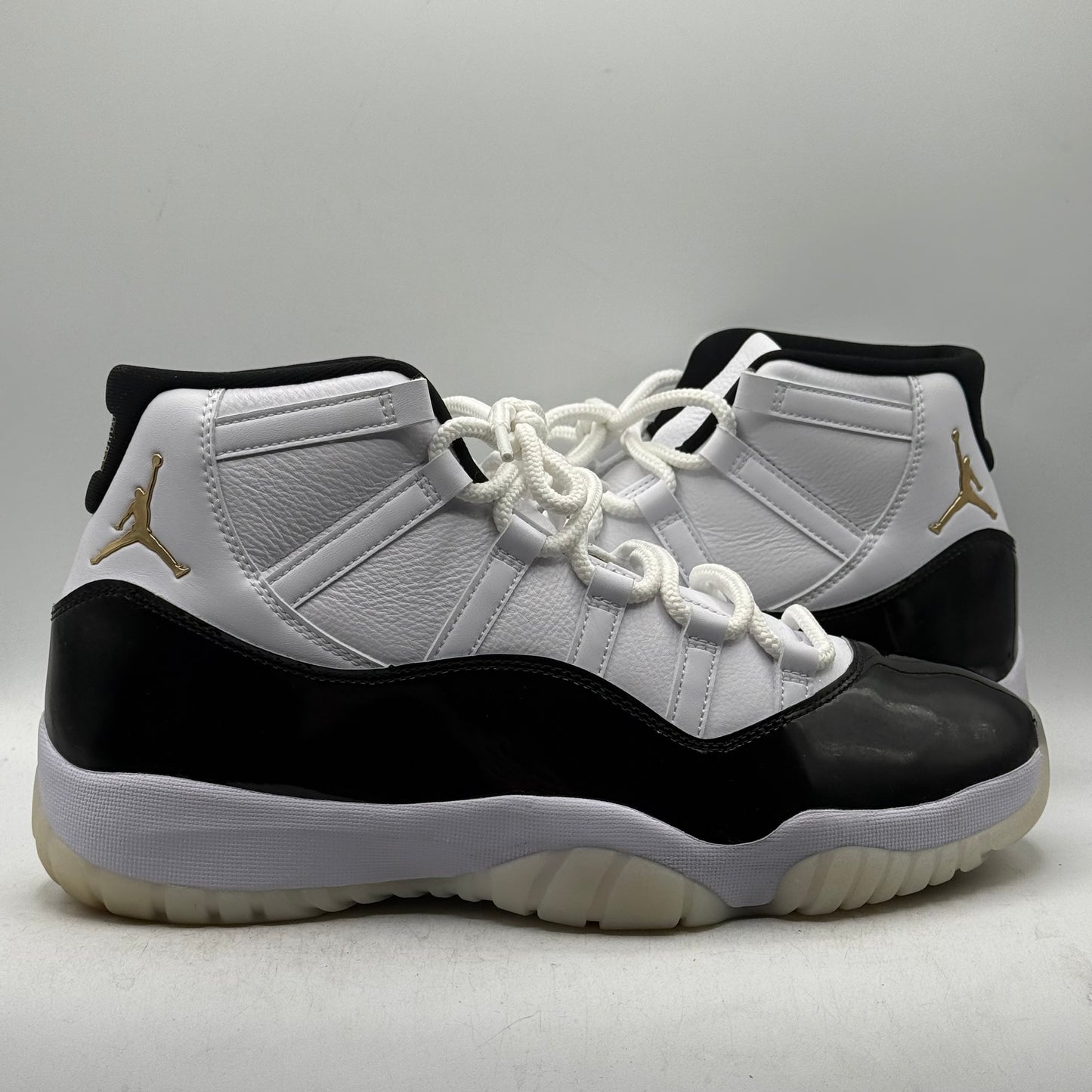 (Used) Jordan 11 High Gratitude Size 11.5