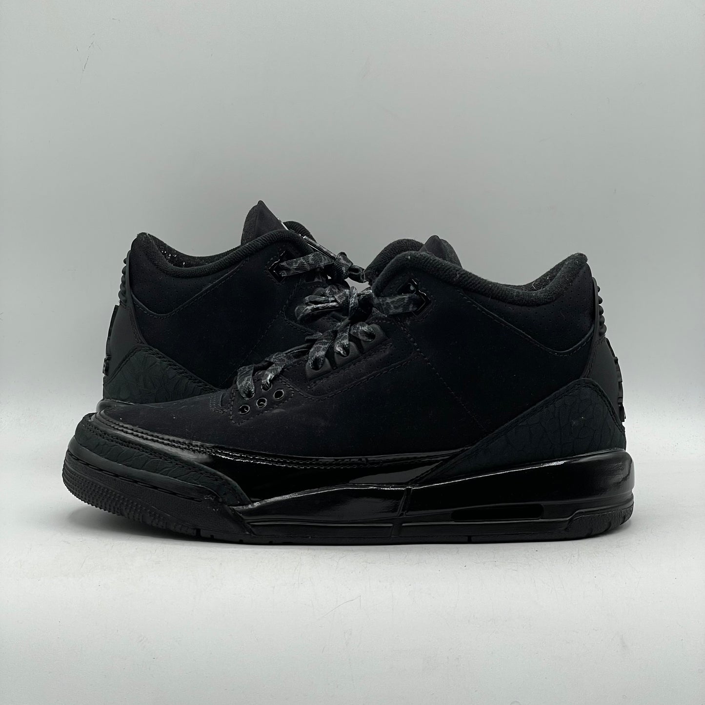(Used) Jordan 3 Black Cat Size 5Y