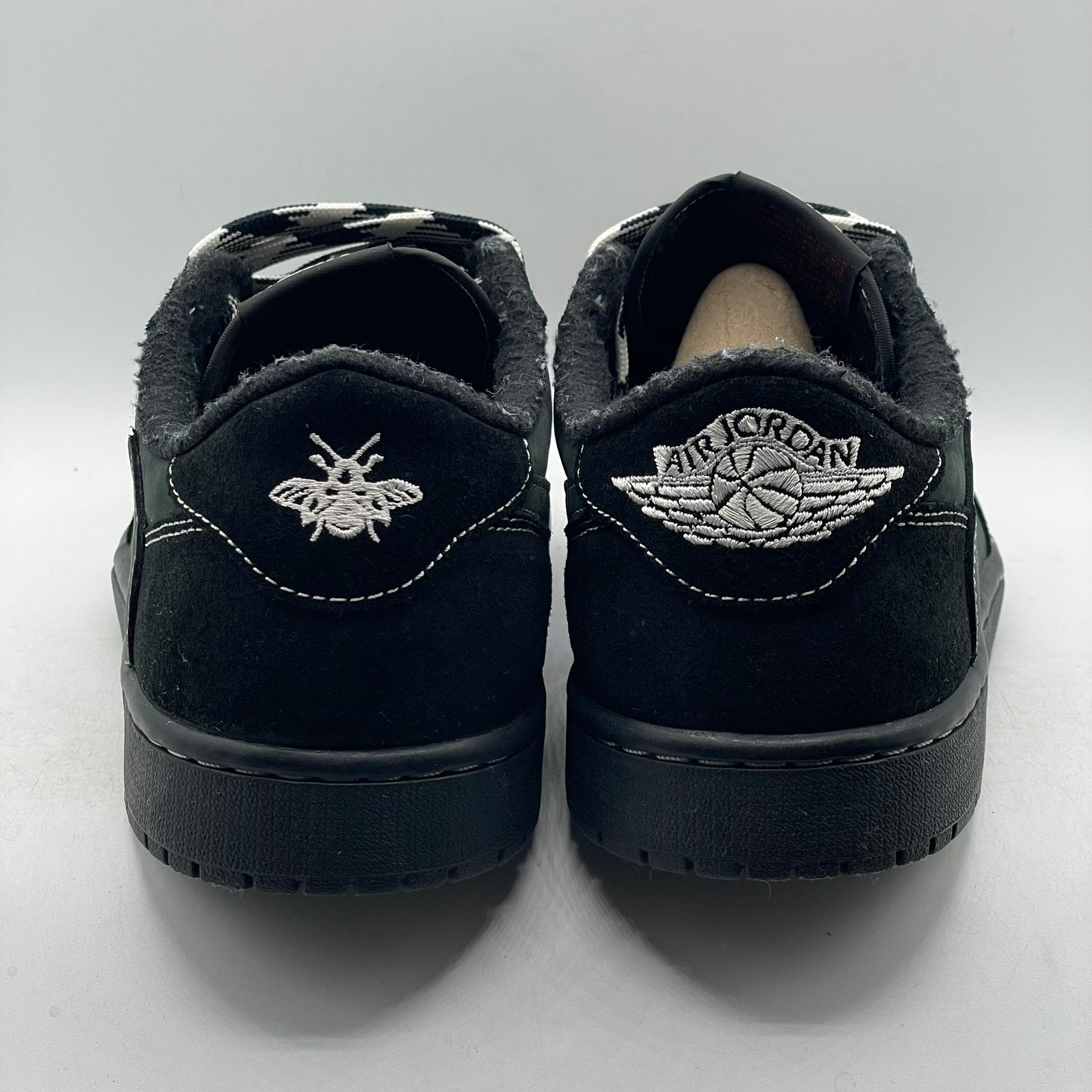 (USED) Jordan 1 Low Travis Scott Black Phantom Size 11